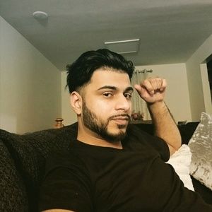 Meet your Posher, Asif